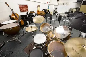 Cariboo-Hill-Secondary-Band-Class-732x488