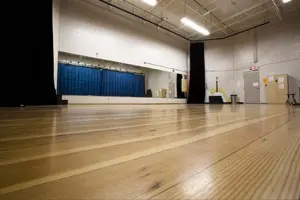 Cariboo-Hill-Secondary-Classroom-732x488